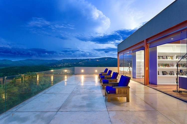 General's House by Denise Macedo Arquitetos Associados