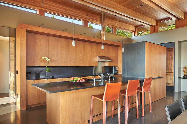 Brook Bay by Sundberg Kennedy Ly-Au Young Architects