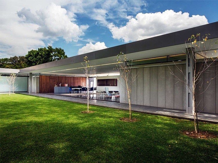 House 02 by Daffonchio & Associates Architects