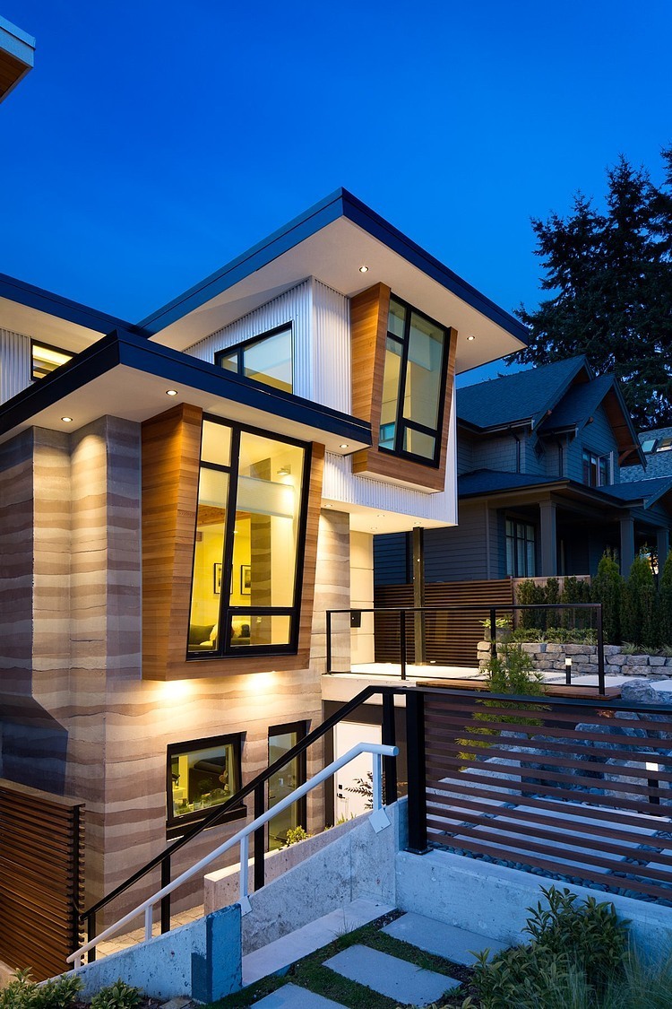 Midori Uchi Home by Naikoon Contracting & Kerschbaumer Design