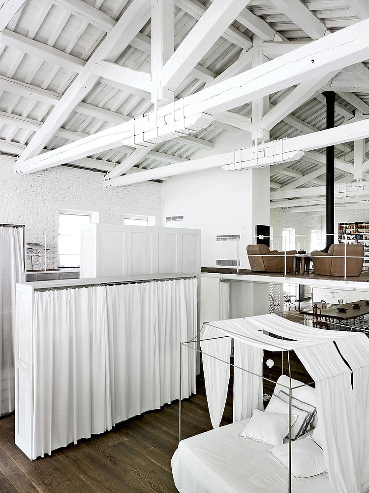 Umbria Residence by Paola Navone