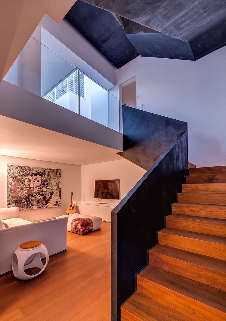 The Cubes House by Nestor Architecture