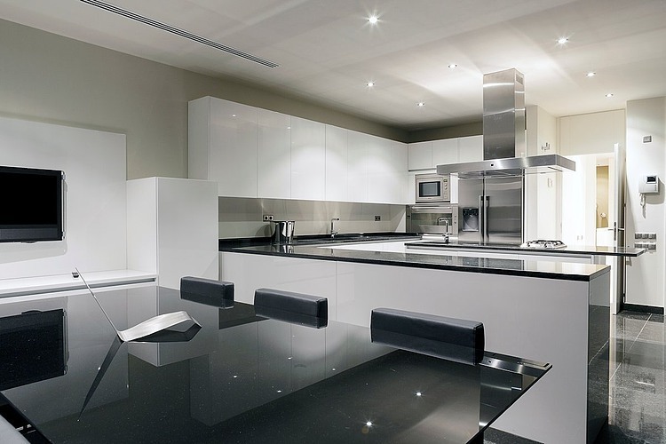 LV House by A-cero