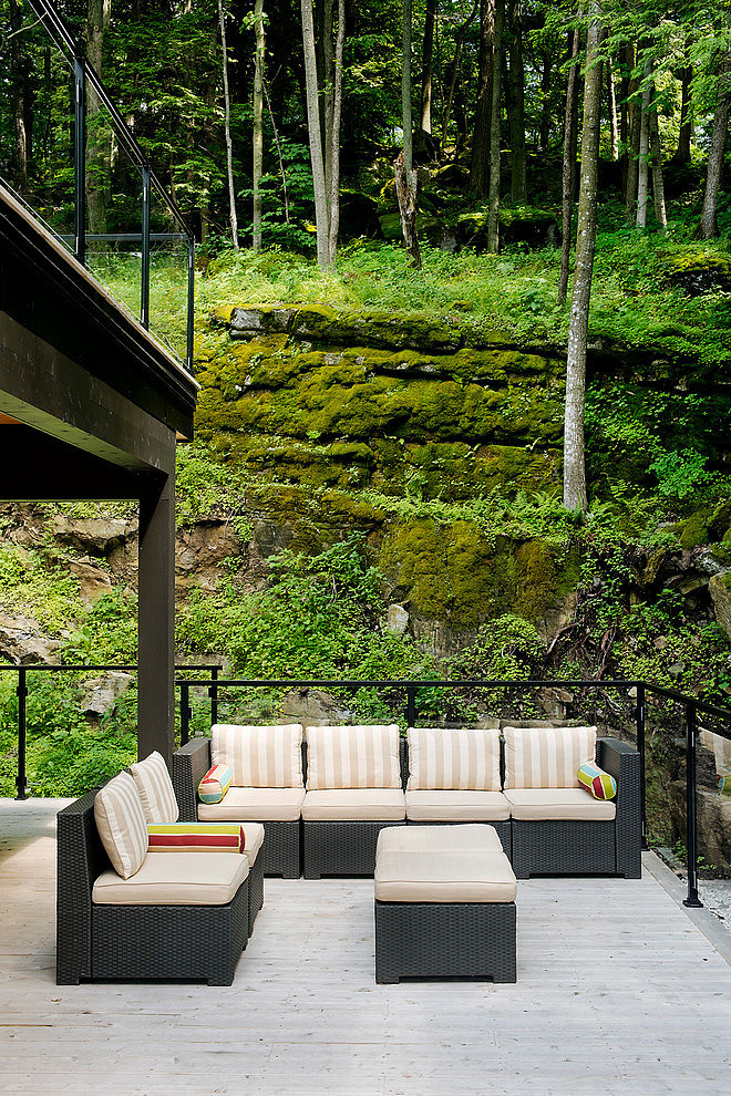 Lake Champlain Retreat by Atelier BOOM TOWN