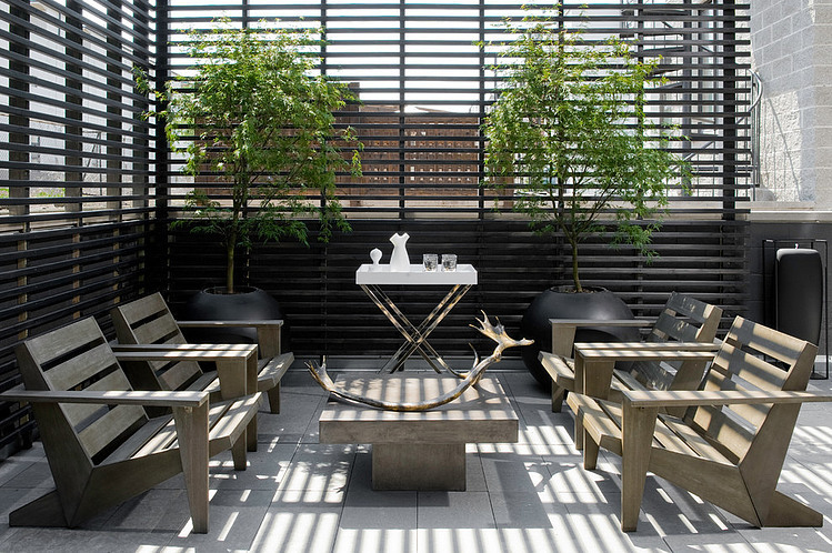 Modern Row House by Lukas Machnik Interior Design