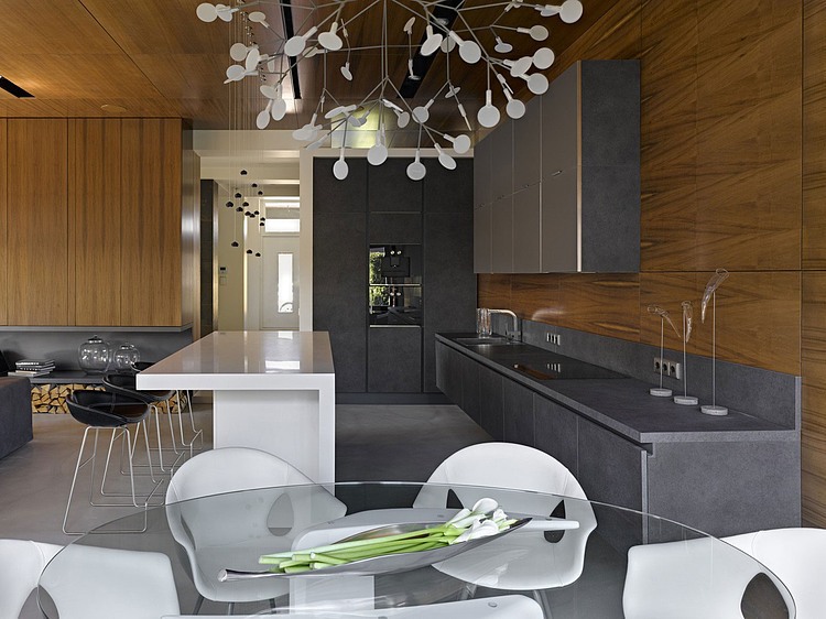 Mozhaisk Apartment by Alexandra Fedorova