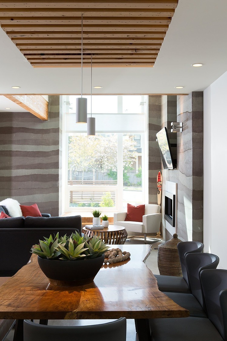 Midori Uchi Home by Naikoon Contracting & Kerschbaumer Design