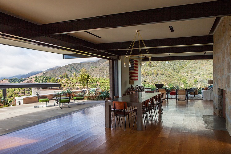 Toro Canyon Residence by Bestor Architecture