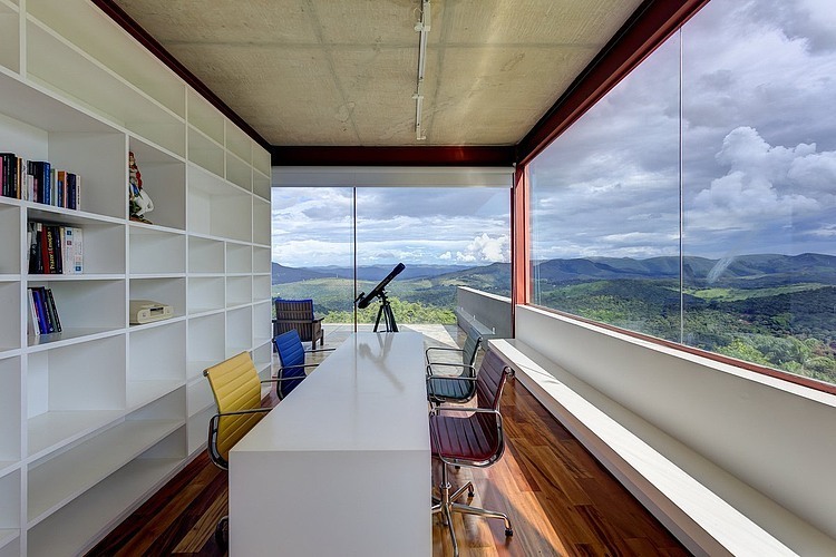 General's House by Denise Macedo Arquitetos Associados