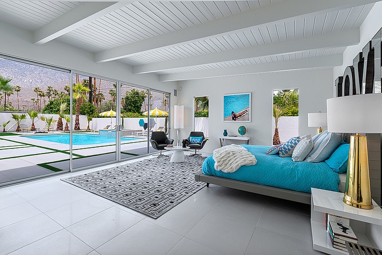 Hidden Desert Residence by H3K Design