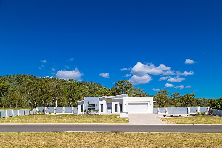 Stirling Home by CEADS