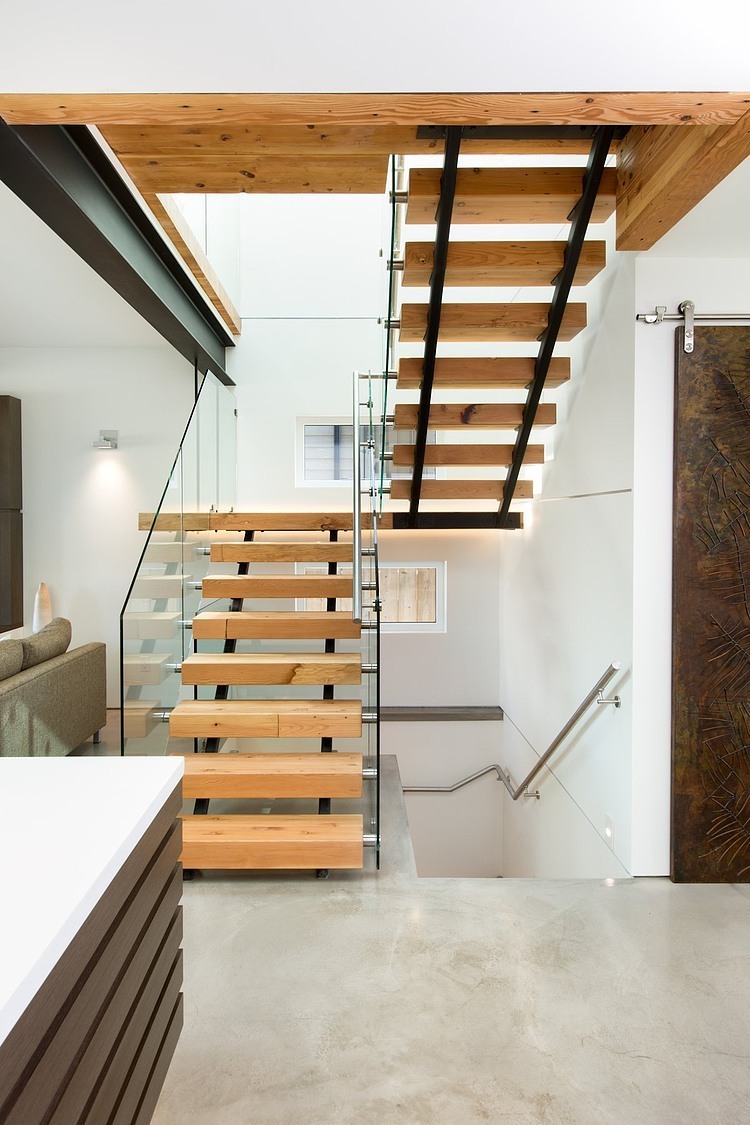 Midori Uchi Home by Naikoon Contracting & Kerschbaumer Design