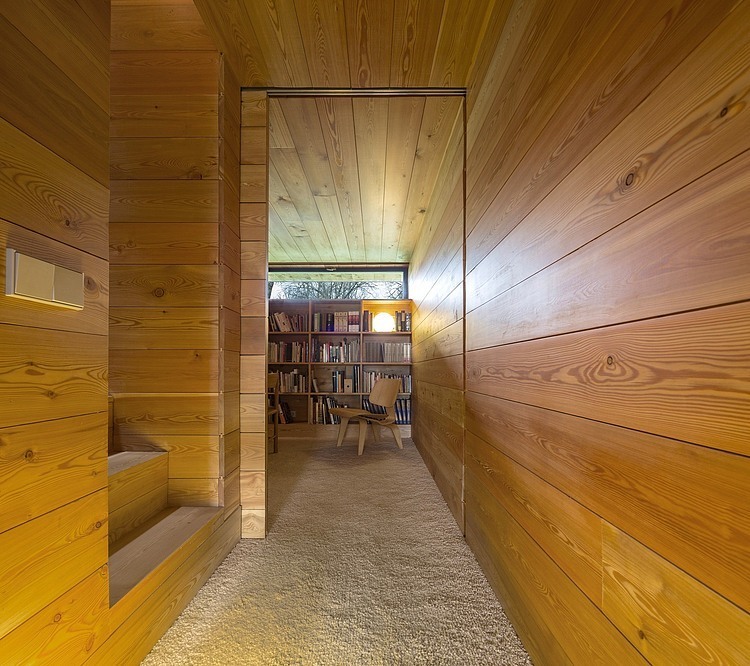 Four Seasons House by ch+qs