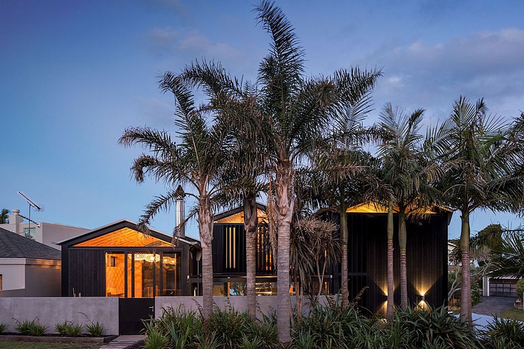 Boatsheds by Strachan Group Architects & Rachael Rush