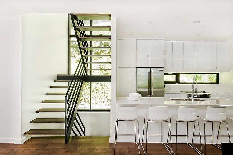 Lake Champlain Retreat by Atelier BOOM TOWN