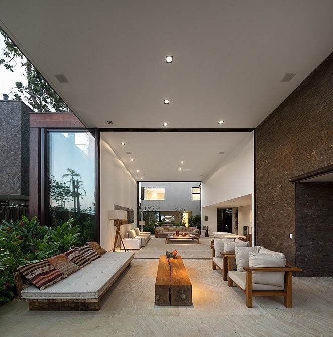 Four Houses in Baleia by Studio Arthur Casas