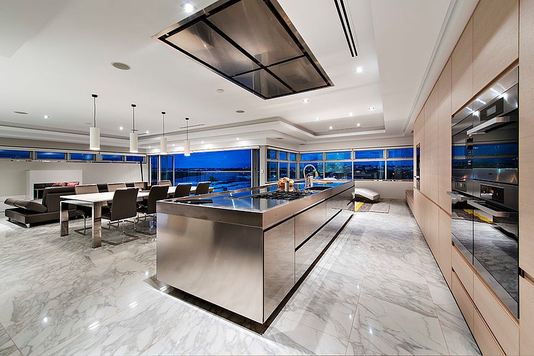 Minum Cove Home by European Concepts