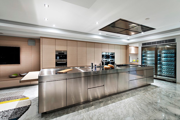 Minum Cove Home by European Concepts