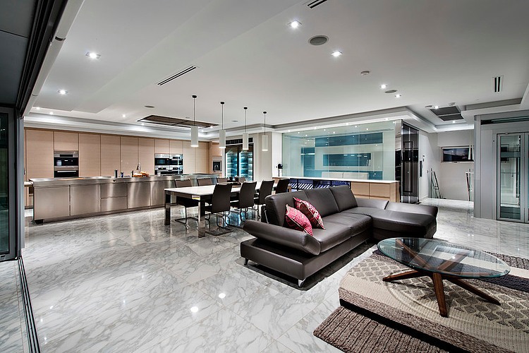 Minum Cove Home by European Concepts