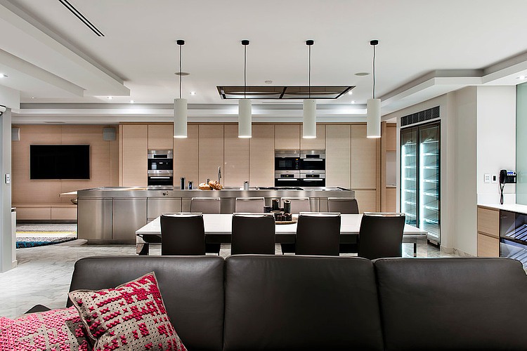 Minum Cove Home by European Concepts