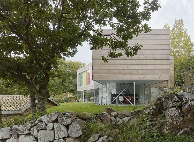 Mölle House by Elding Oscarson