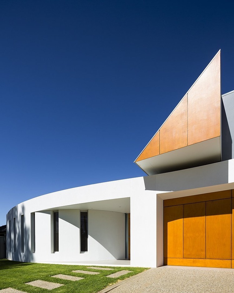 Prestipino House by Max Pritchard Architects