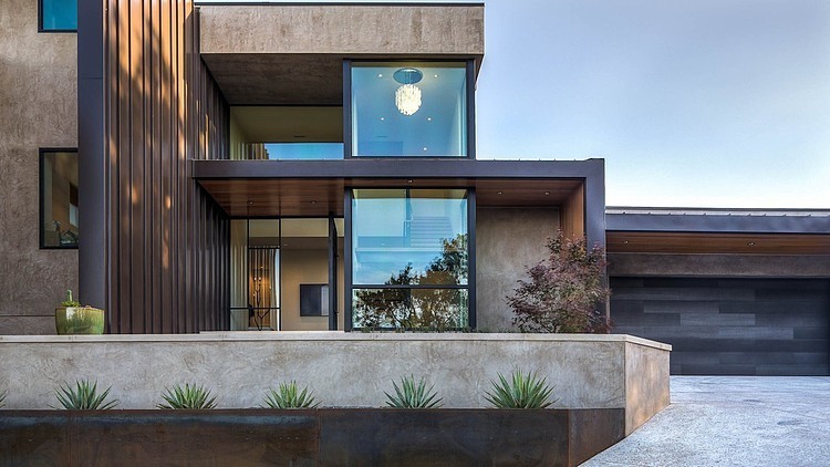 Waterfall House by Dick Clark + Associates