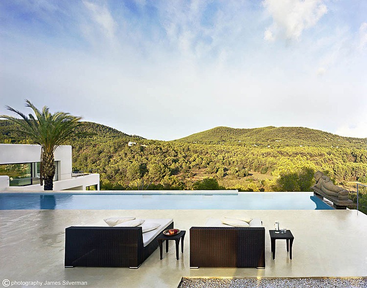 Casa Jondal by Atlant del Vent