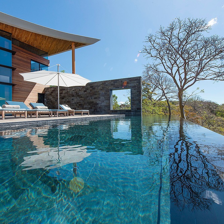 CieloMar Residence by Sarco Architects