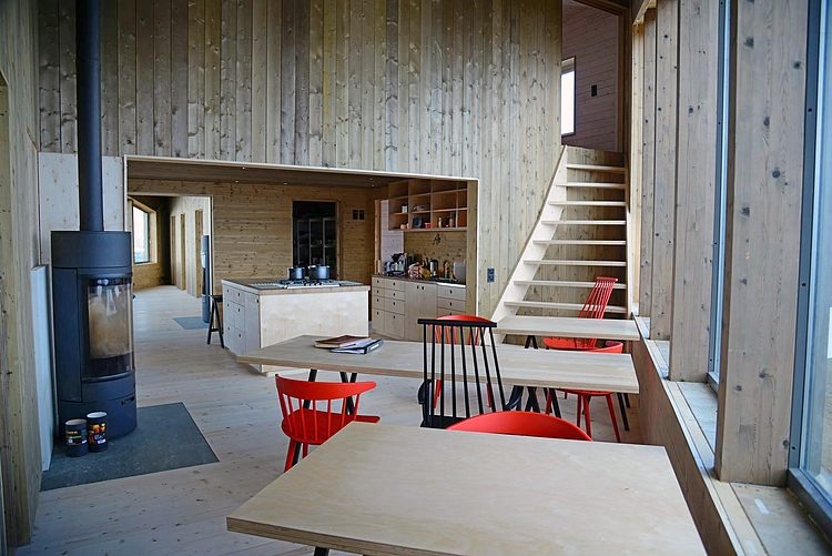 Rabot Tourist Cabin by Jarmund / Vigsnæs Architects