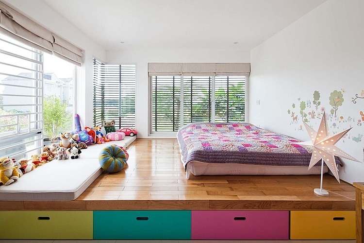 D2 Town House by Mm++ Architects
