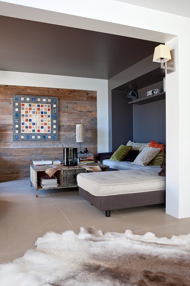 Villa 102 by Scene de Vie