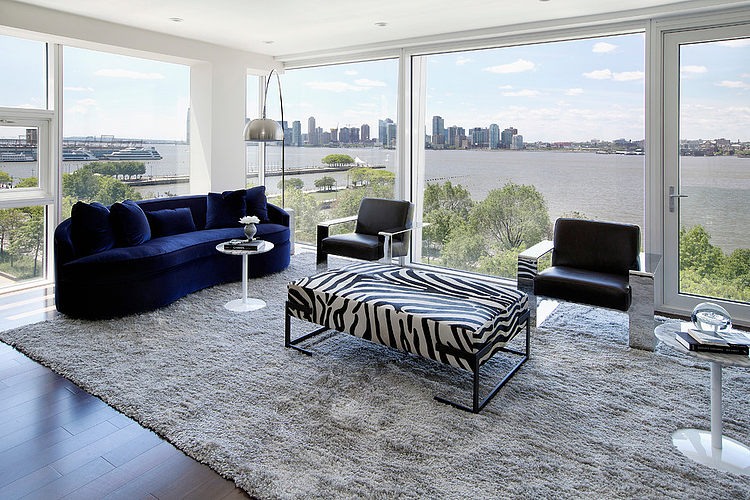 423 West Street Apartment by Quadra Furniture & Spaces