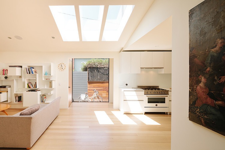 Bay Street Home by Bittoni Architects