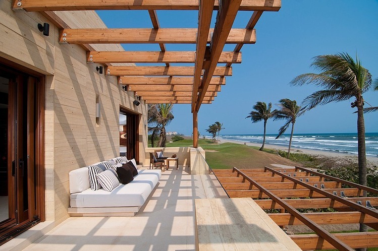 Casa Marina by Quintanilla Arquitectos