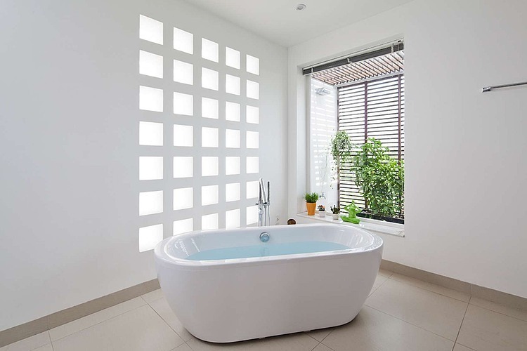 D2 Town House by Mm++ Architects