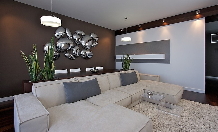 Dnipropetrovsk Apartment by Svoya Studio
