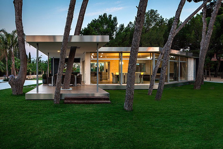 Pine Forest Pavilion by e2b arquitectos