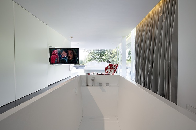 Genets Home by Laurence Sonck