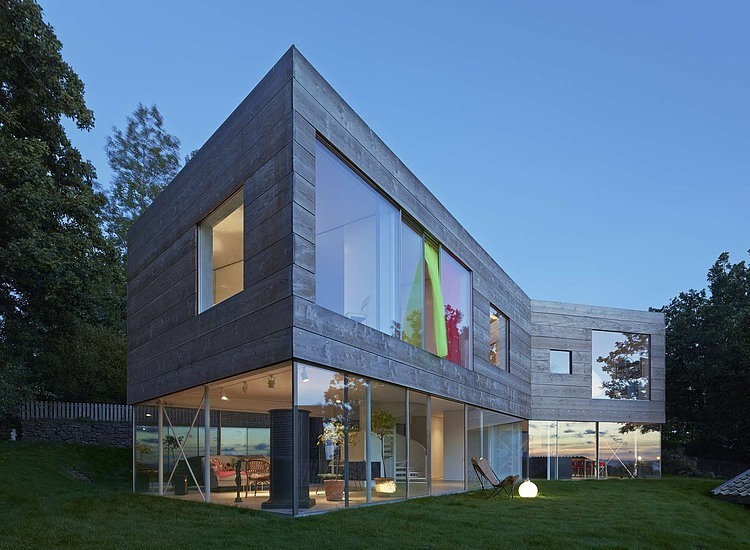Mölle House by Elding Oscarson