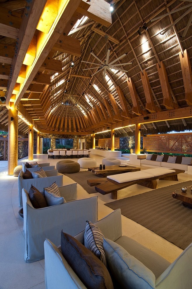 Casa Marina by Quintanilla Arquitectos