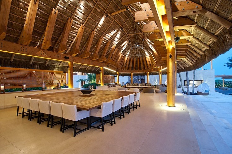 Casa Marina by Quintanilla Arquitectos