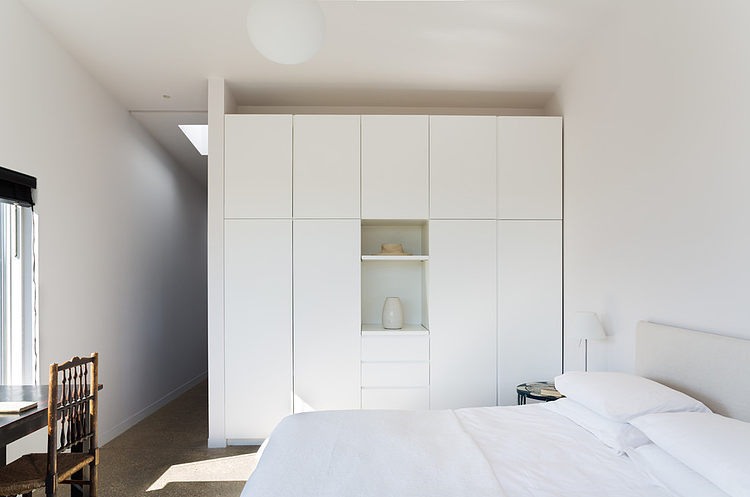 Sussex Residence by Paul Craig