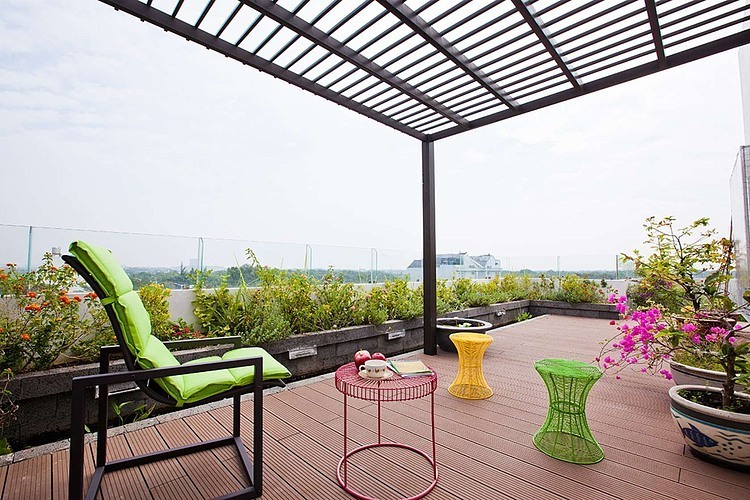 D2 Town House by Mm++ Architects