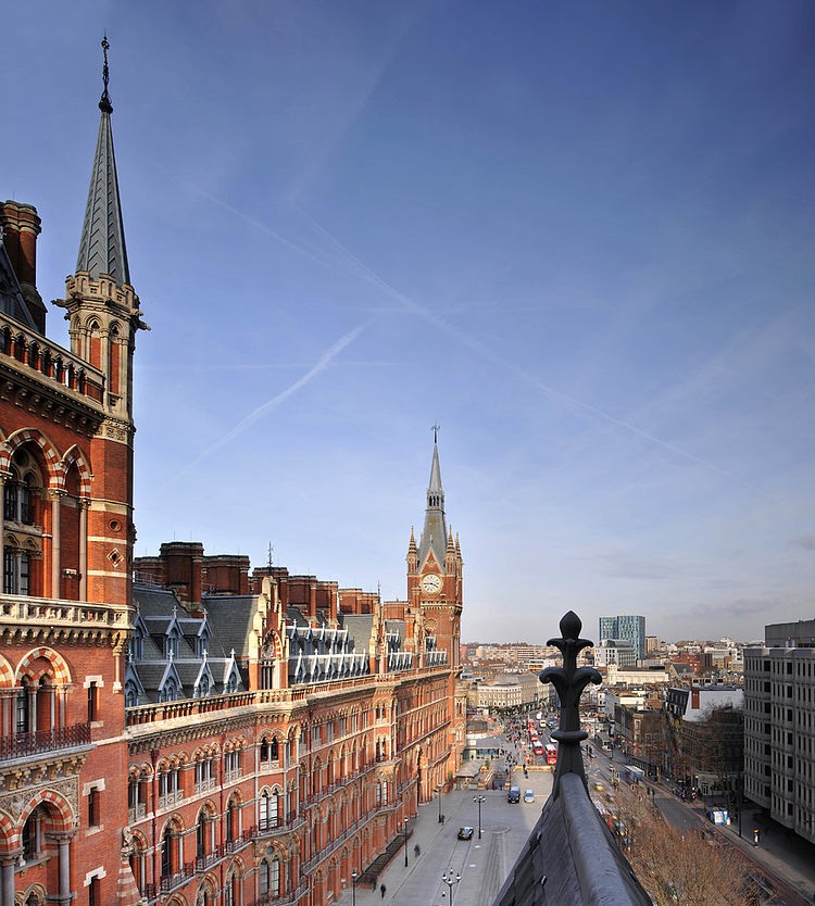 St. Pancras Penthouse by TG Studio