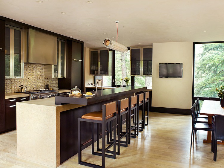 Vail River House by VAG Architects and Planners