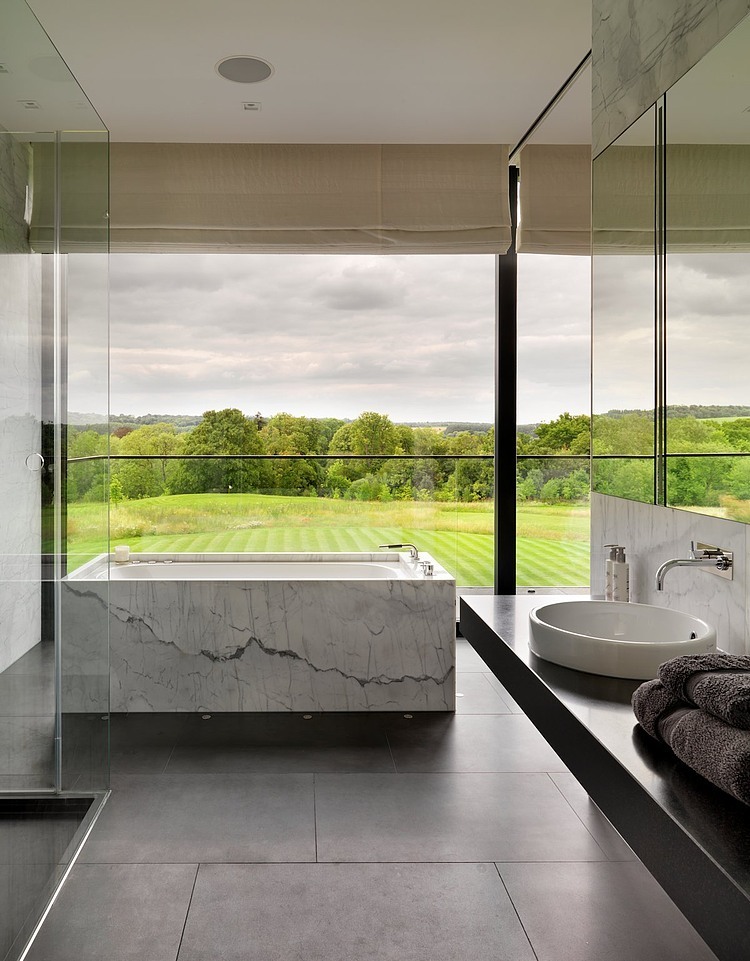 Modern Country House by Gregory Phillips Architects