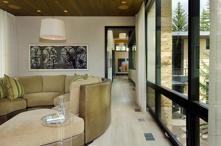 Vail River House by VAG Architects and Planners