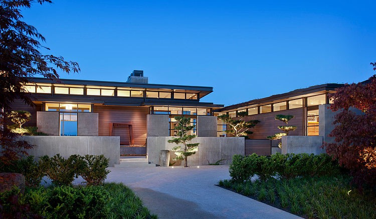 Washington Park Residence by Conard Romano Architects