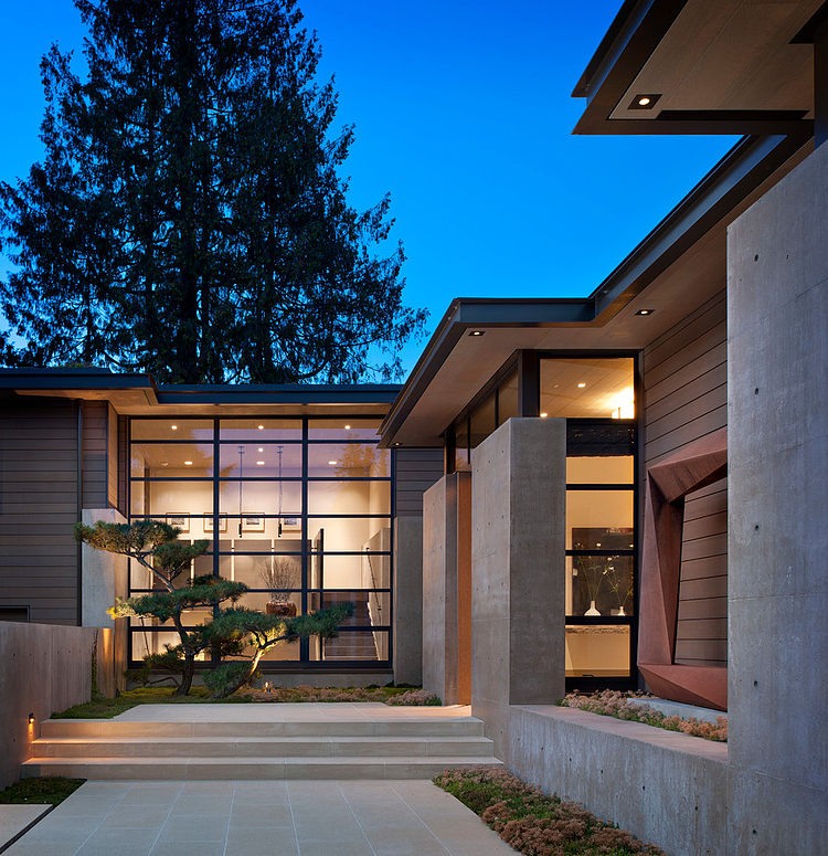 Washington Park Residence by Conard Romano Architects